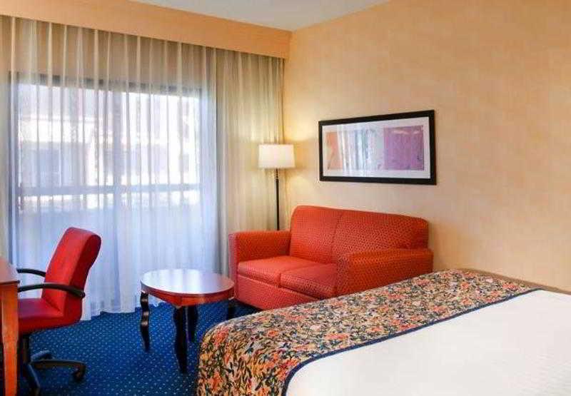 Hotel Courtyard Chicago Arlington Heights/South Chambre photo